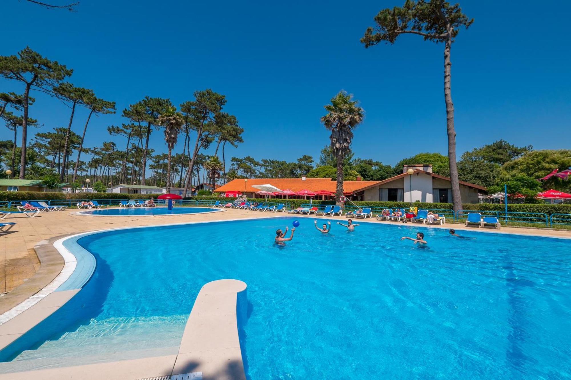 Parque De Campismo Orbitur Angeiras Hotel Exterior photo